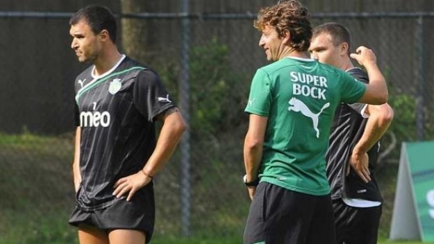 Спортинг громи 8:0 в дебюта на Божинов