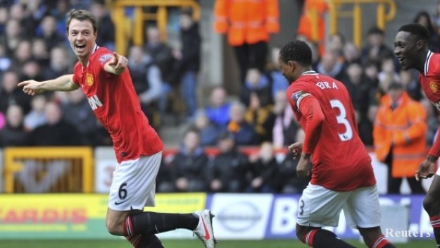 Джони Евънс подписва нов 5-годишен договор с Юнайтед