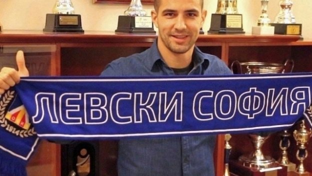 Левски намери по 10 000 евро за заплата на румънец