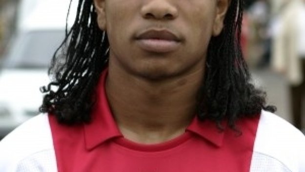 Де Бур не можа да убеди Емануелсон да преподпише нов договор