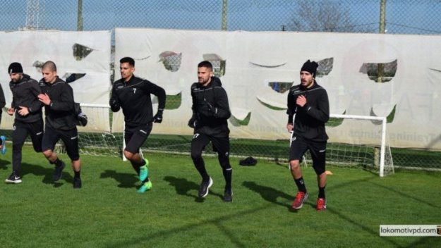 Локо Пловдив обърна азери в контрола