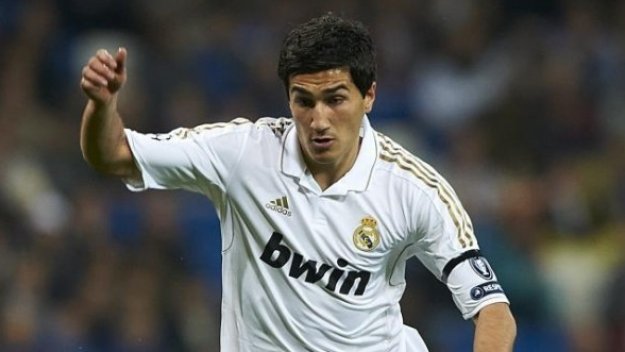 Диария тръшнала Нури Шахин