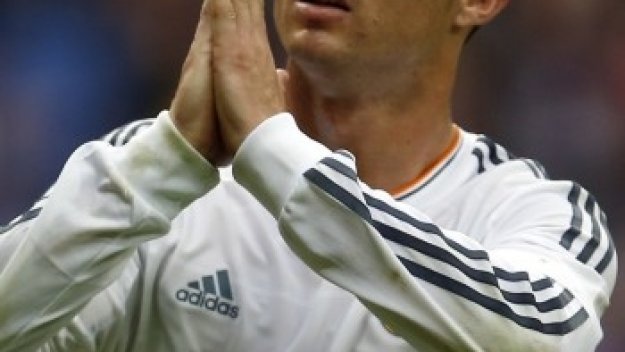 Роналдо или Ибрахимович няма да види Световното догодина