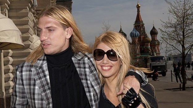 В Катания чакат Макси Лопес заради жена му