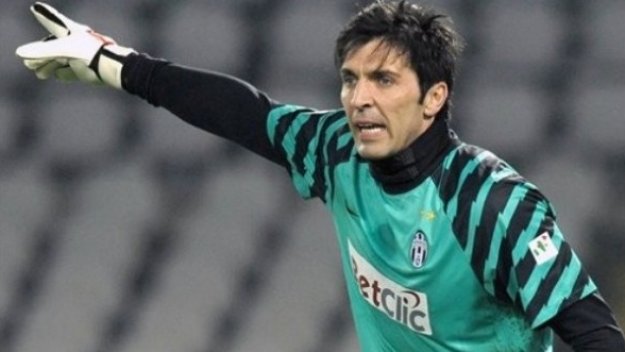 Дел Нери: Подкрепям Сторари, но ще играе Буфон