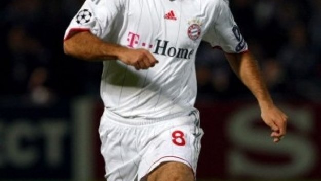 Хамит Алтънтоп се подлага на операция