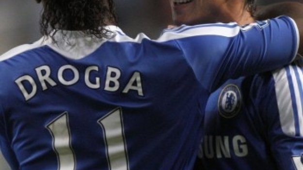 Дзола: Дрогба трябва да е титуляр за сметка на Торес в събота