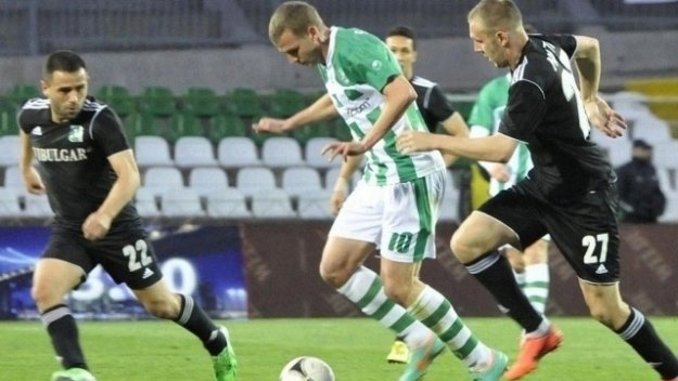 Сампдория погледна към двама наши национали