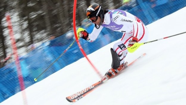 “Супер Марио” с най-добро време след първия манш на слалома