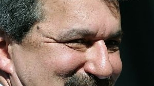 Нови плакати срещу Батков