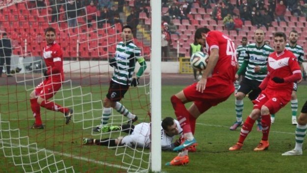 Хърватски исполин преподписа с ЦСКА