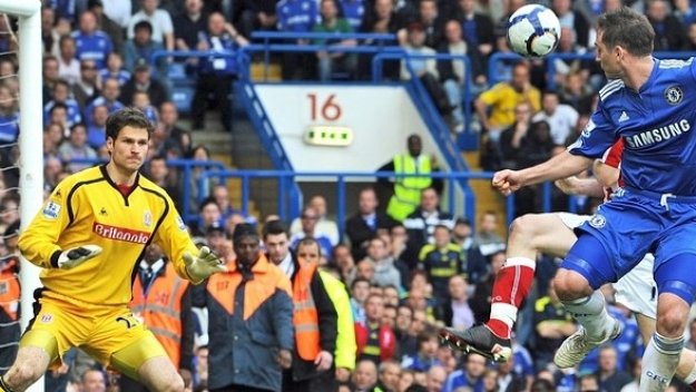 Манчестър Сити също поиска Асмир Бегович