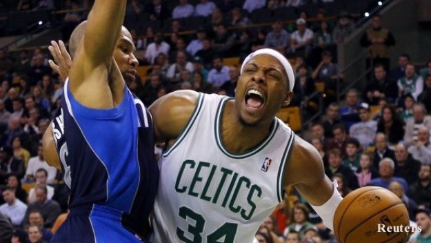 Далас се раздели с Дерек Фишър