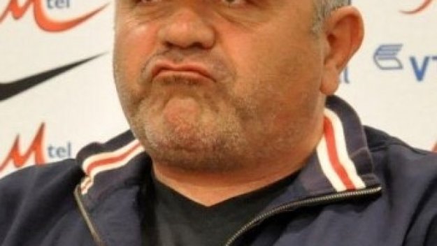 &quot;Гугутката&quot; се извини на Левски за глобата от УЕФА