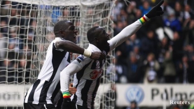 Нюкасъл елиминира Анжи с гол в последните секунди