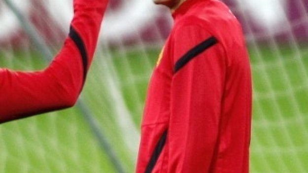 Неманя Видич защити Рио Фърдинанд