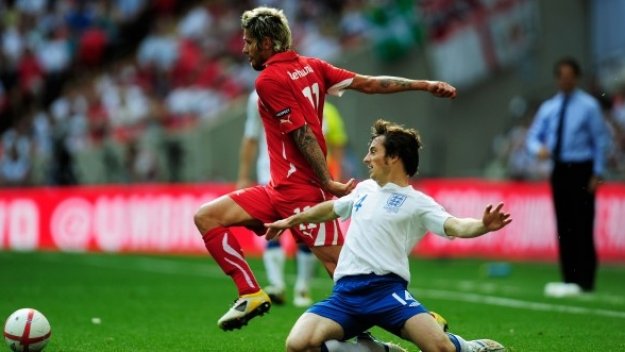 Бехрами се контузи в мача Англия - Швейцария