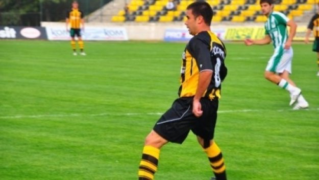 Данчо Тъча проплака: Изгониха ме незаслужено