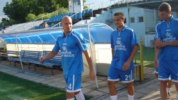 Новакът Светкавица тресна Сливен