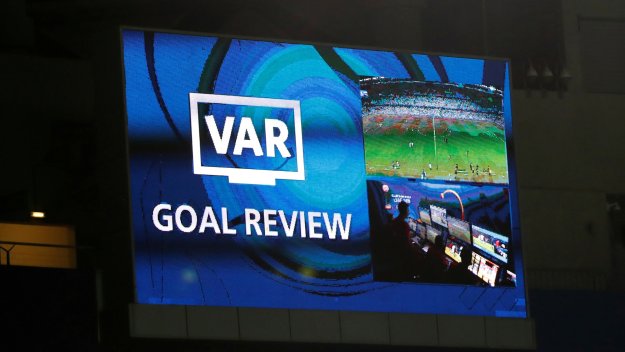 Да му мислят нашите отбори: УЕФА въвежда VAR в плейофите за ШЛ