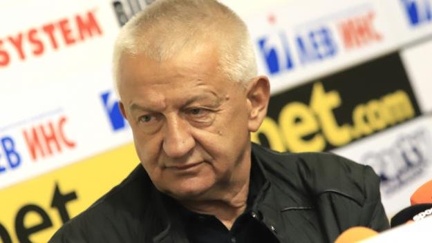 Трансферен удар: Локо Пловдив подписа с участник на Мондиал 2018