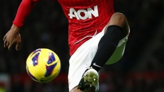 Патрис Евра се завръща в Монако?