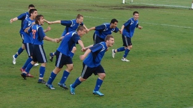 Бившият на фолк дивата Малина пое Любимец