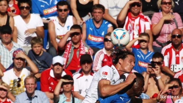 Фенове на Байерн хванати да правят секс на стадиона на Хофенхайм