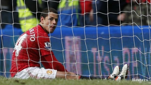 Фъргюсън включва Чичарито в сделката за Фалкао