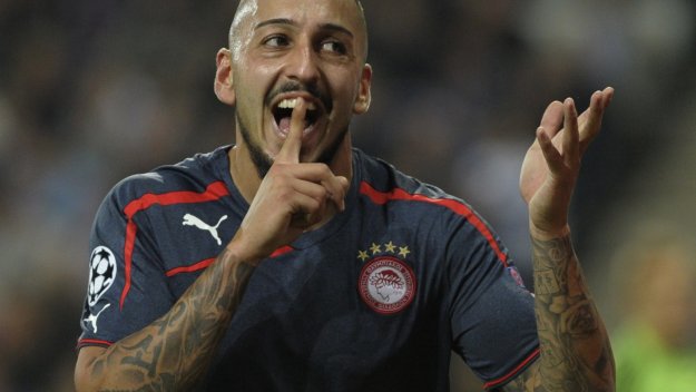 Ливърпул подготвя оферта за Митроглу