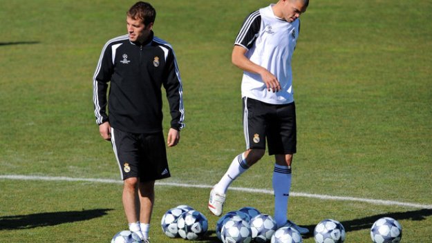 Анчелоти дава почивка на Пепе