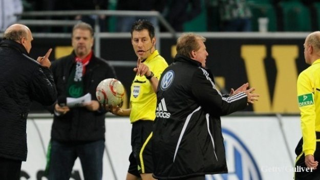 Във Волфсбург вече гледат и към дъното