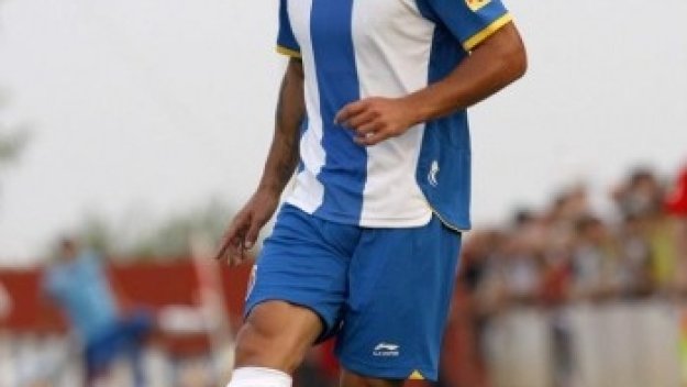 Eспаньол не пусна нападател на “Калдерон”