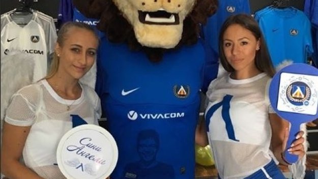 "Сините ангели" се натискат с Лъвски + СНИМКИ