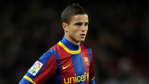 Барса добавя Афелай към сделката за Матьо