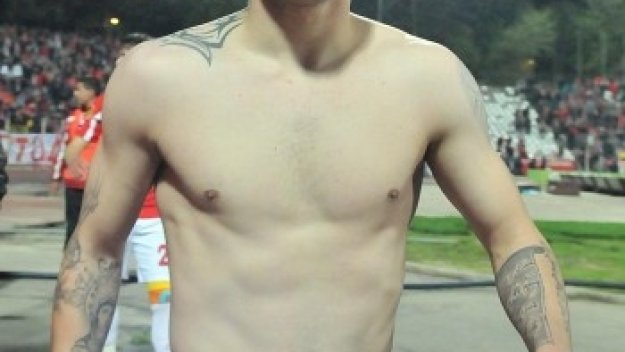 Треньорът на Стяуа си хареса четирима армейците