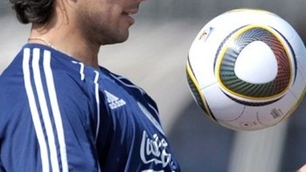 Санта Крус е в Рим, за да финализира трансфера си в Лацио