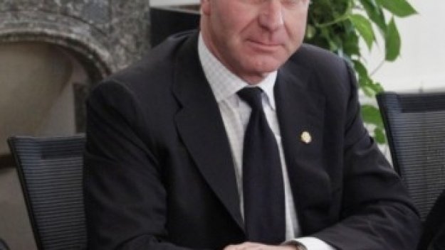 Румениге изригна срещу съдиите