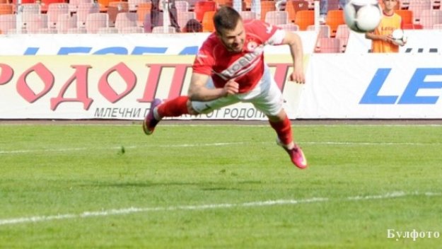 Пробутват Спаско и Саша на Левски