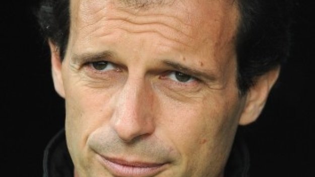 Милан с интерес към двама белгийски национали