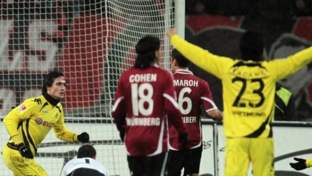 Борусия Дортмунд докосва златото