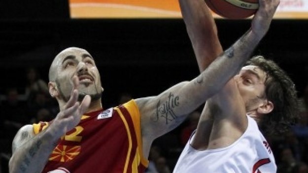 Храбрите македонци измъчиха и Испания