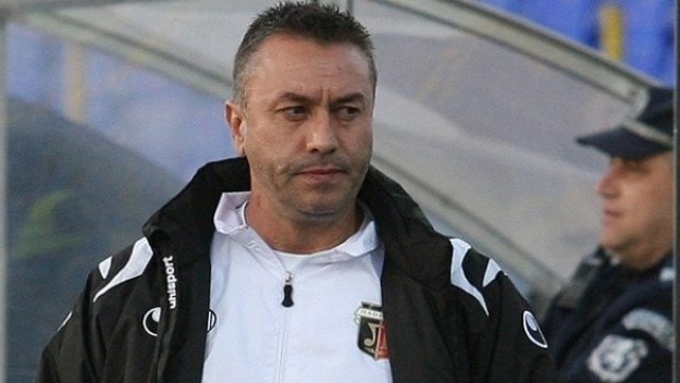 Локо (Пд) иска задължителна победа над Локо (Сф)