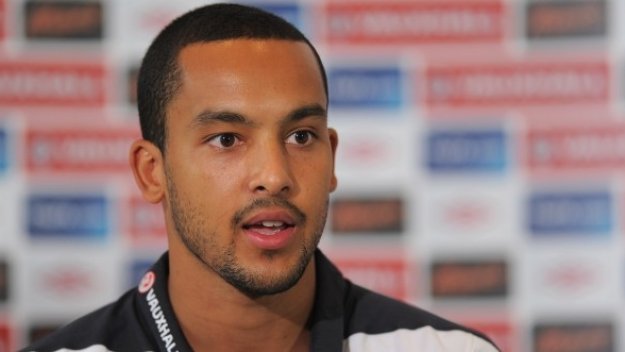 Гибс и Уолкът се завръщат в игра за Арсенал срещу Суонзи