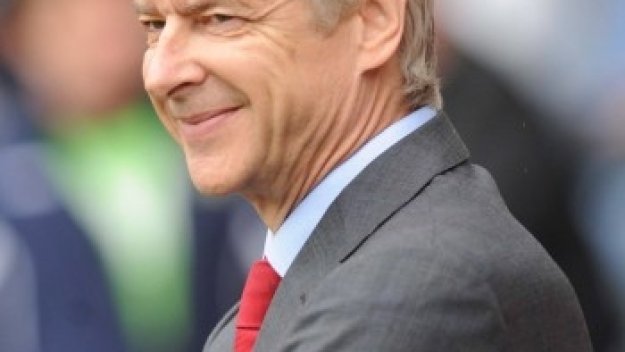 Арсенал привлече японец