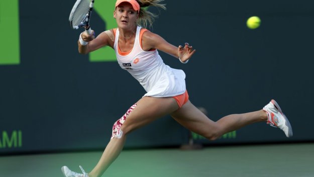 Ли На се класира без игра, Радванска отупа швейцарка