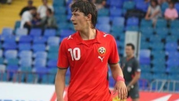 Младежите изпуснаха да бият Шотландия като гости