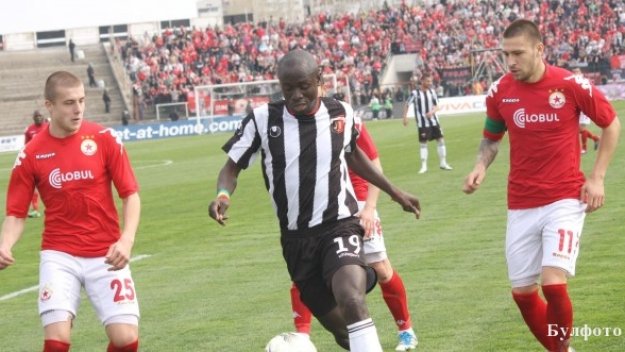 Локо Пловдив иска извинение от ЦСКА