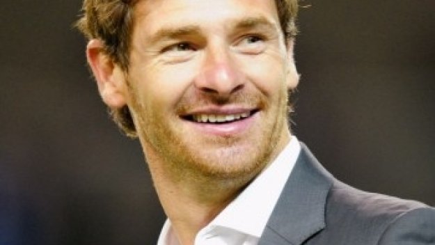 ОФИЦИАЛНО: Андре Вияш-Бояш е новият треньор на Челси