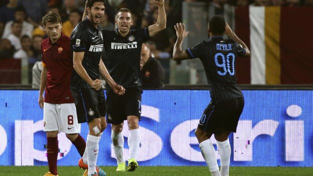 Интер счупи каръка срещу Киево